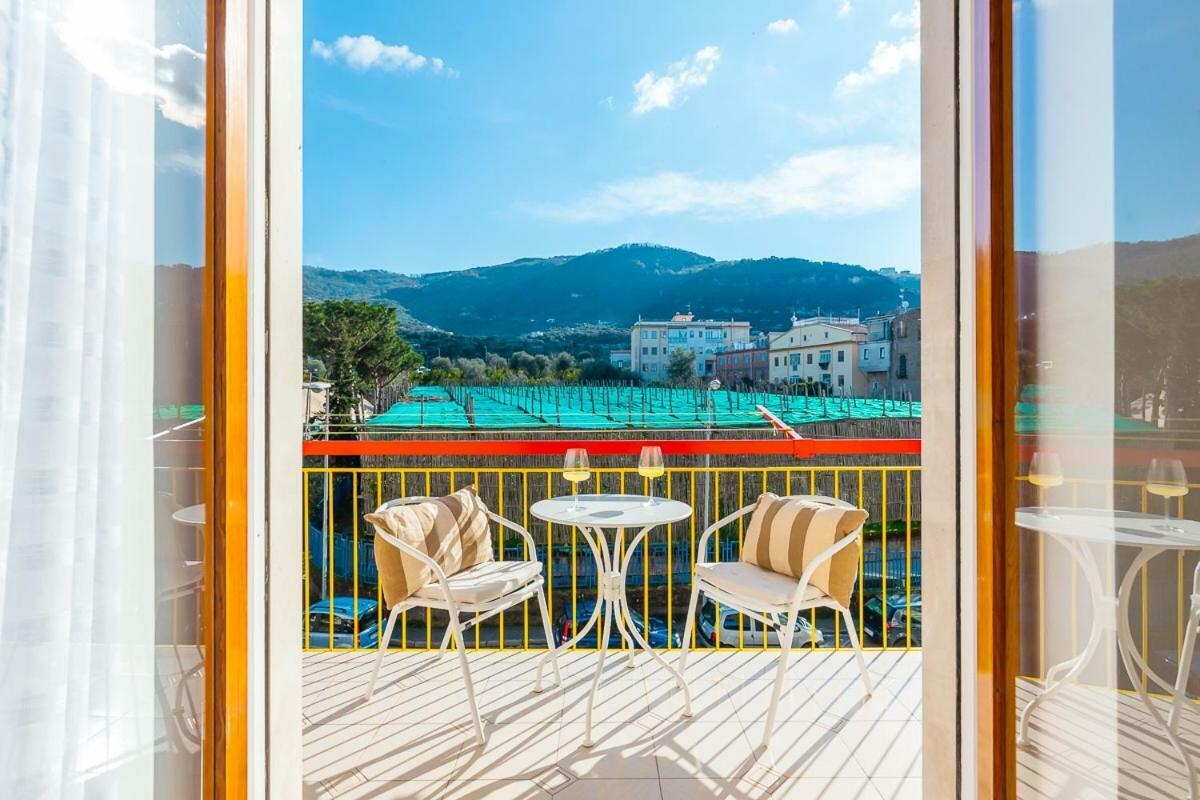 Vila Aranci 99 House Sorrento Exteriér fotografie